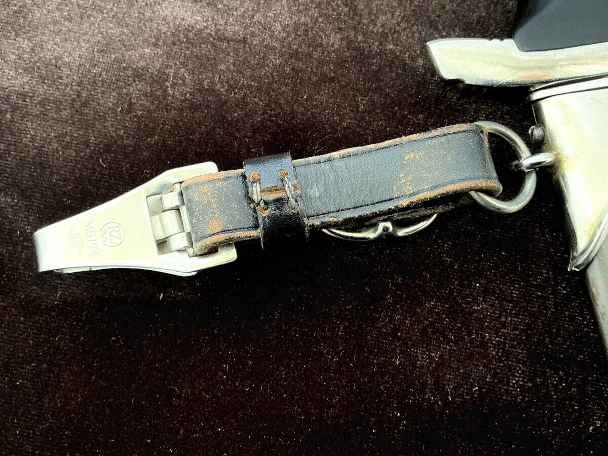 Парадный кинжал СС обр. 1933 г. Производитель -RZM M7/37 1051/39 SS Klaas Robert, Solingen. 